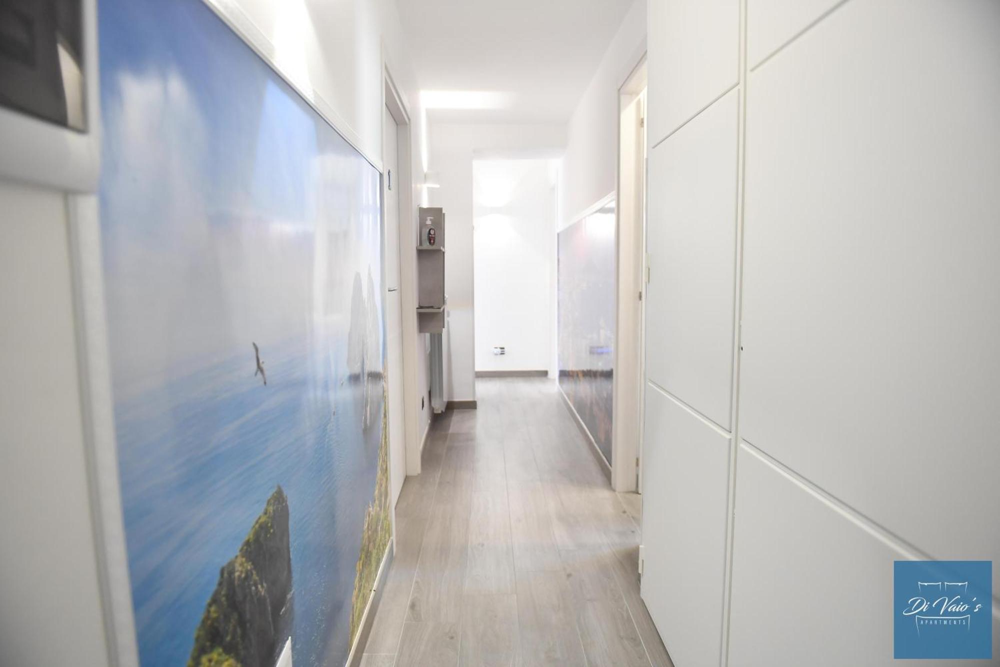 Di Vaio'S Apartments Наполи Екстериор снимка