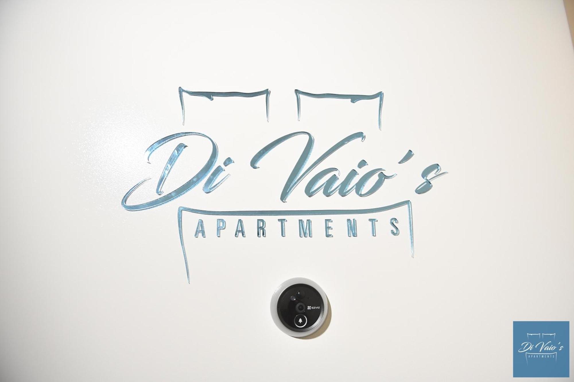Di Vaio'S Apartments Наполи Екстериор снимка